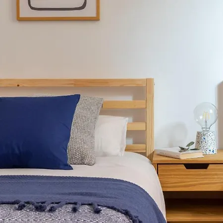 Park By Aston * Bilbao