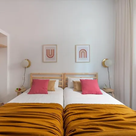 Park By Aston Апартаменти *